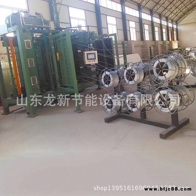 龍新LX1200型 鋼絲網(wǎng)架輕質(zhì)夾芯板     插絲機(jī)  一體板設(shè)備   網(wǎng)架板設(shè)備   加工定做