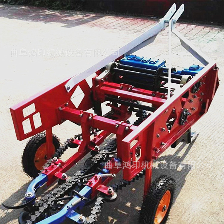 后輸出型花生收獲機 多功能花生起果機 四輪挖掘機示例圖13