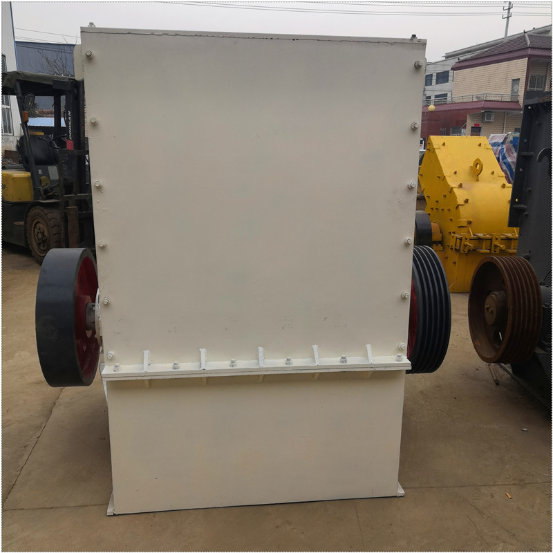 800<i></i>x800型箱式破碎機 石灰石廂式粉碎機 紅磚方箱破碎機