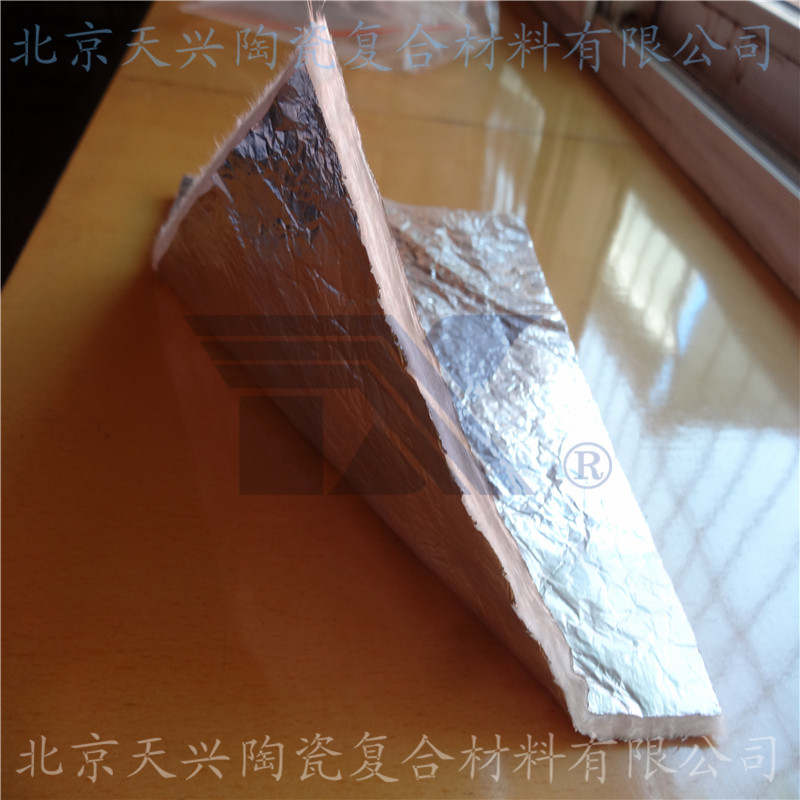 陶瓷纖維覆鋁箔毯02.jpg
