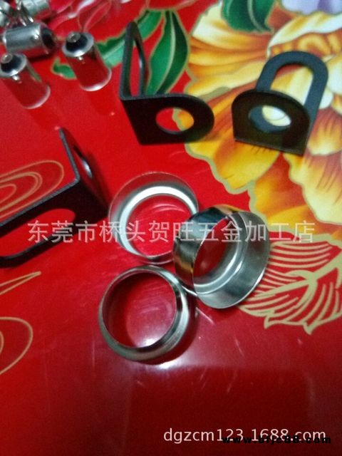 LED汽車(chē)車(chē)燈五金沖壓支架 日行車(chē)燈五金沖壓支架