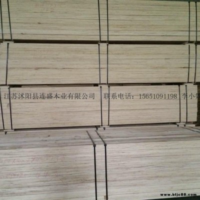 江蘇宿遷廠家直銷廠家 供應各種尺寸楊木膠合板 托盤拉條楊木拉條 楊木LVL拉條