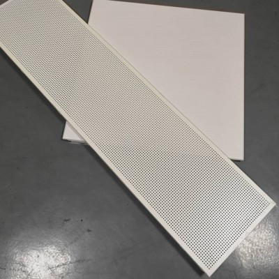 集成吊頂 商場走廊吊頂材料300*1200微孔吸音鋁合金天花扣板 鋁天花
