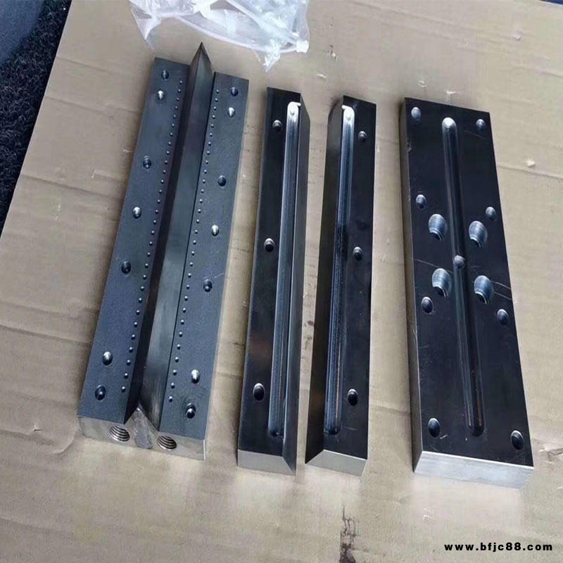 熔噴布模具廠家直銷熔噴布模具 多排孔無紡布噴絲模頭口罩熔噴布  口罩超聲波模頭 規格齊全