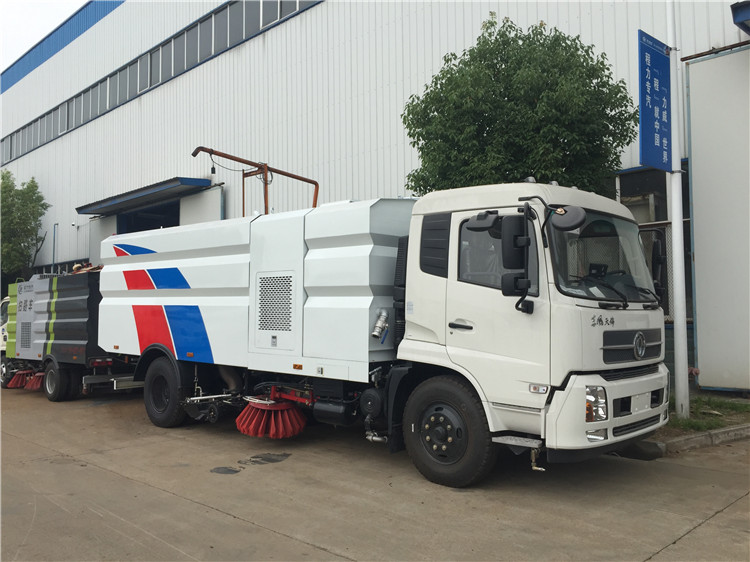 優質的智能型灑水清掃車 干濕兩用多功能清掃車今日行情