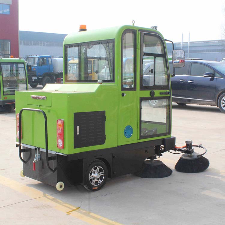 景區(qū)小型電瓶式清掃車 駕駛式小型電動(dòng)掃路車 盛達(dá) 可以實(shí)地試車