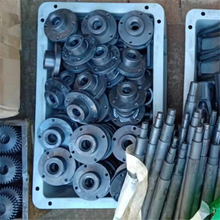 渦輪蝸桿 齒輪軸 機(jī)加工廠家  按圖紙加工