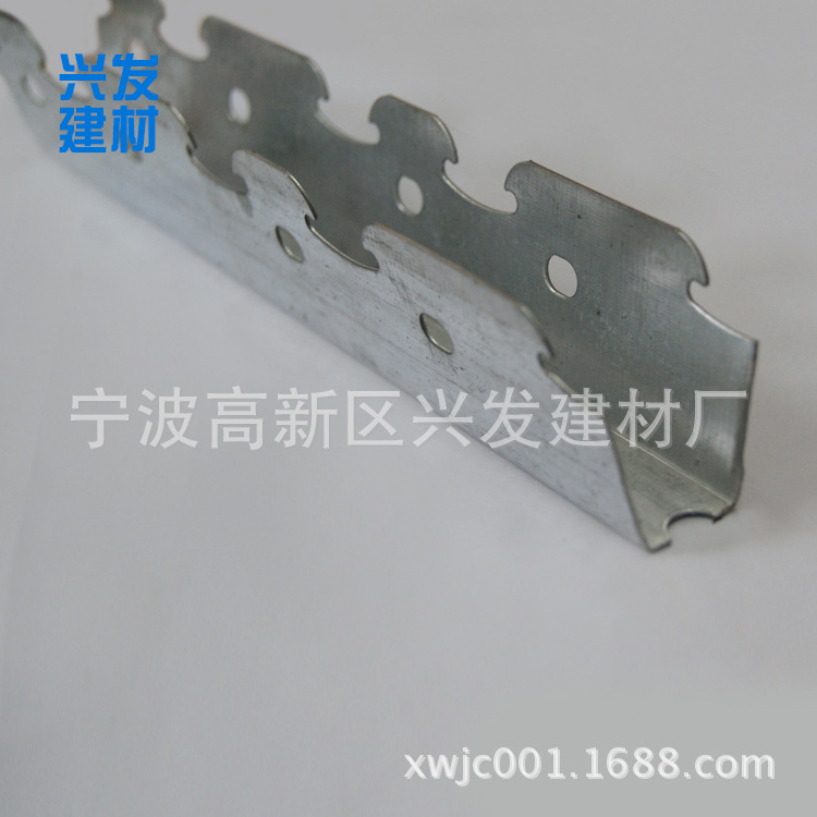 特價供應(yīng)卡式輕鋼主龍骨 吊頂隔墻專用U型輕鋼龍骨 輕鋼龍骨廠家示例圖7