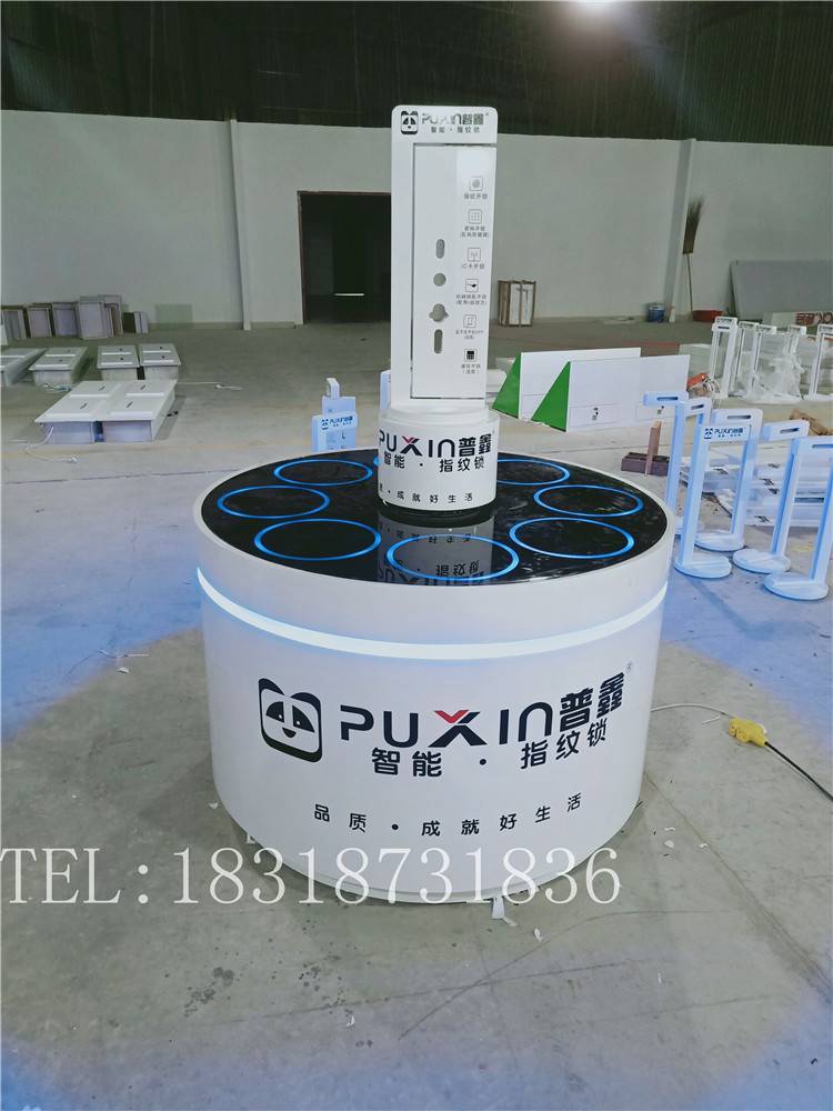 帶鎖的展示柜 黑河嫩江萬事威帶鎖的展示柜三面旋轉