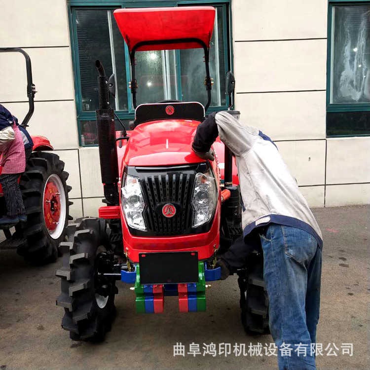 水旱地通用四輪拖拉機(jī)大馬力多缸四驅(qū)動(dòng)力拖拉機(jī)大型四輪農(nóng)耕機(jī)示例圖3