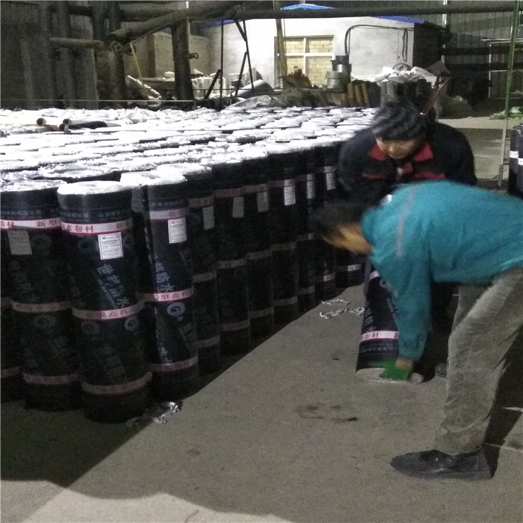 世邦防水 改性瀝青防水卷材 sbs防水卷材 彩鋼瓦平房屋頂防水補漏材料