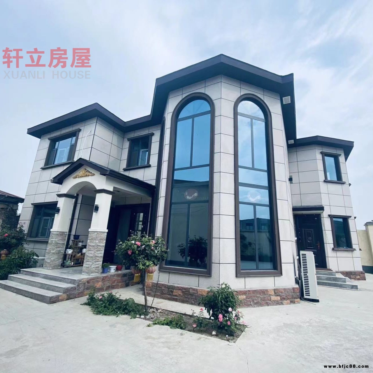 石家莊輕鋼別墅廠家鋼結(jié)構(gòu)房屋和磚混房屋的區(qū)別
