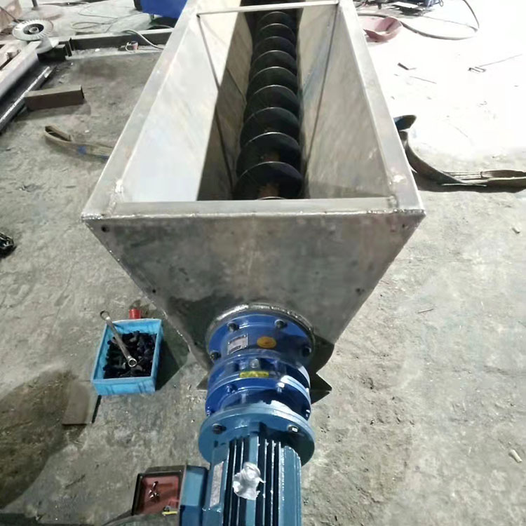 石灰螺旋輸送機 鄭興 化工廠用螺旋輸送上料設備 運行平穩